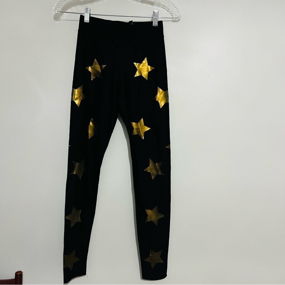 Ultra Core gold star black leggings size small